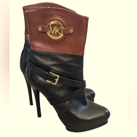 Michael Kors Stockard two tone boots sz 9 Black and brown leather stiletto Heel - Picture 1 of 7